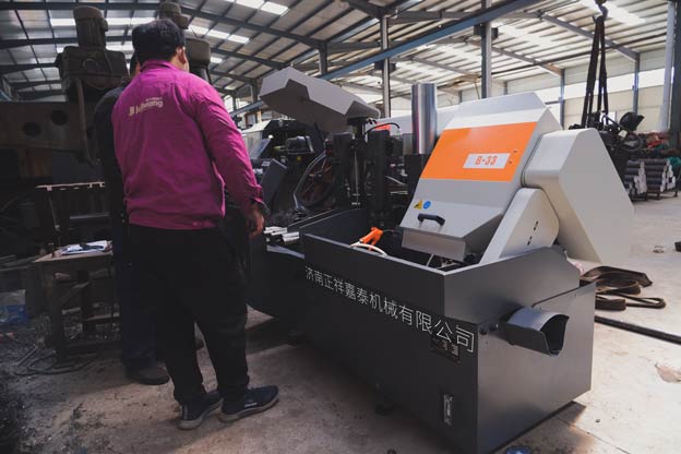 鋸力煌帶鋸床 高速帶鋸床B33